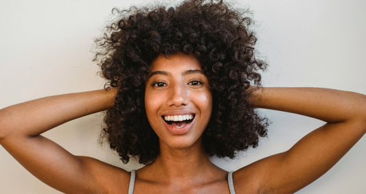 La routine capillaire idéale pour les cheveux crépus