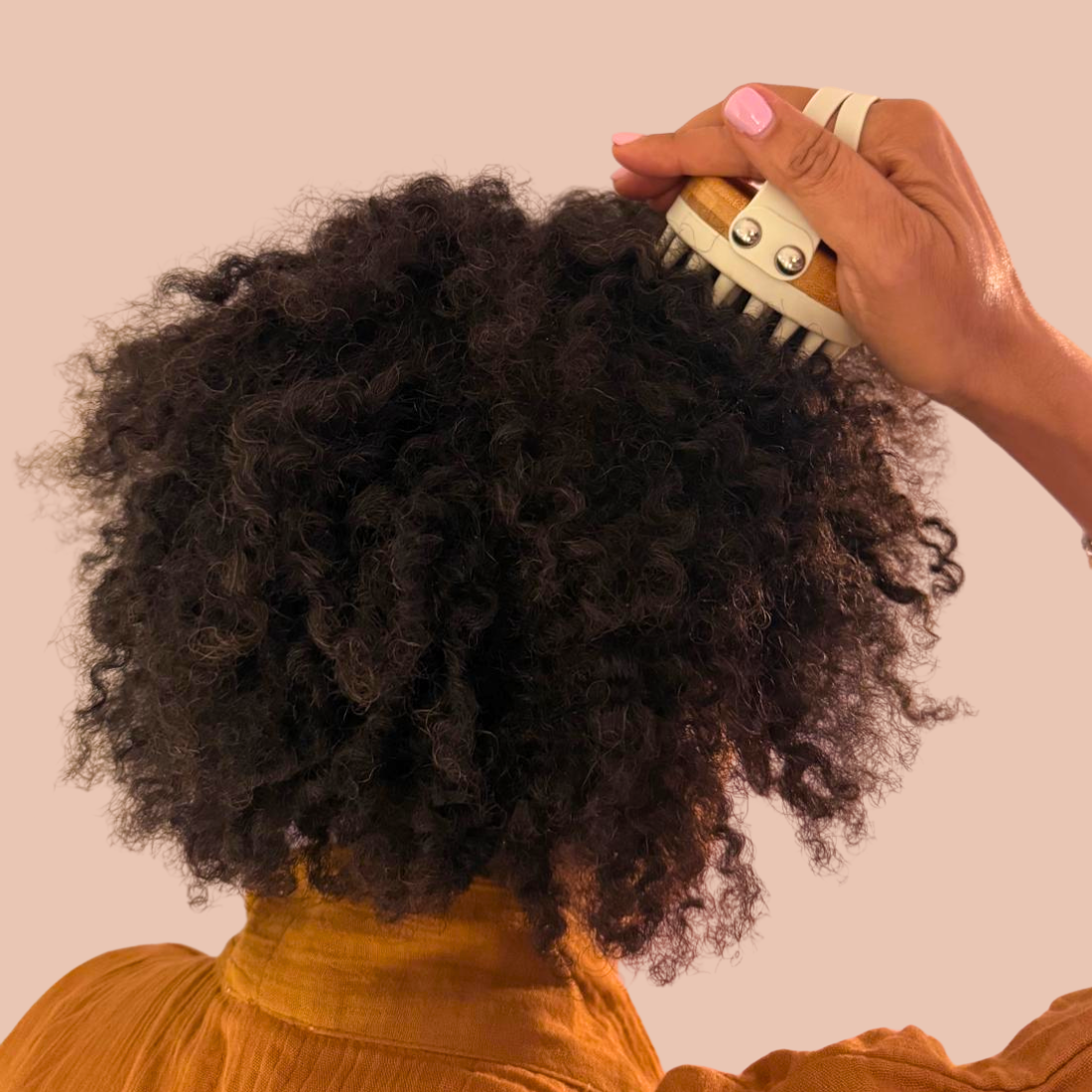 Brosse massante - Soin du cuir chevelu